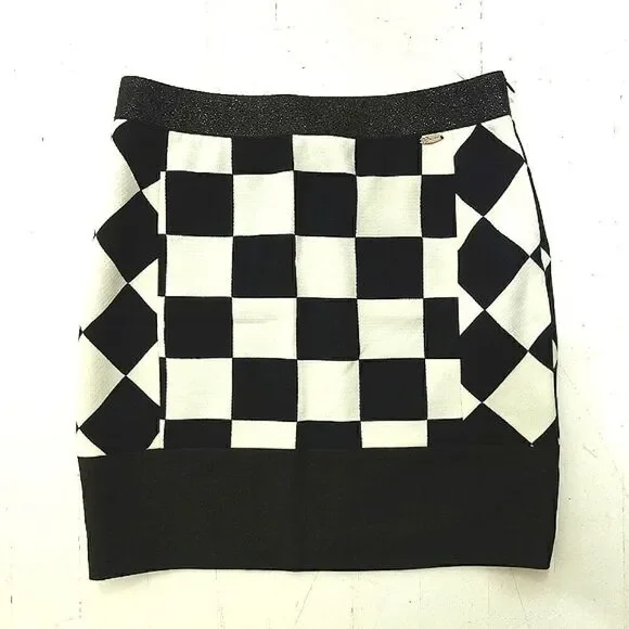 "Esc 'e la v" B&W Checker Mod 60s Style Mini Skirt - Picture 11 of 14